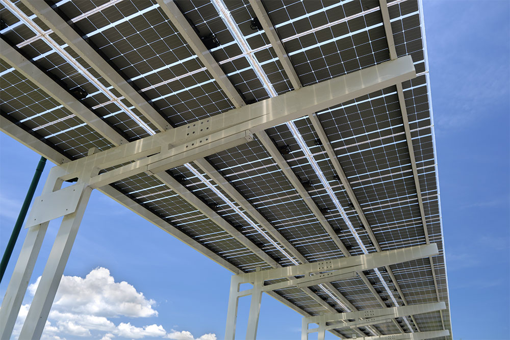 Fissaggio moduli solari tetto metallico cagliari Energisolar