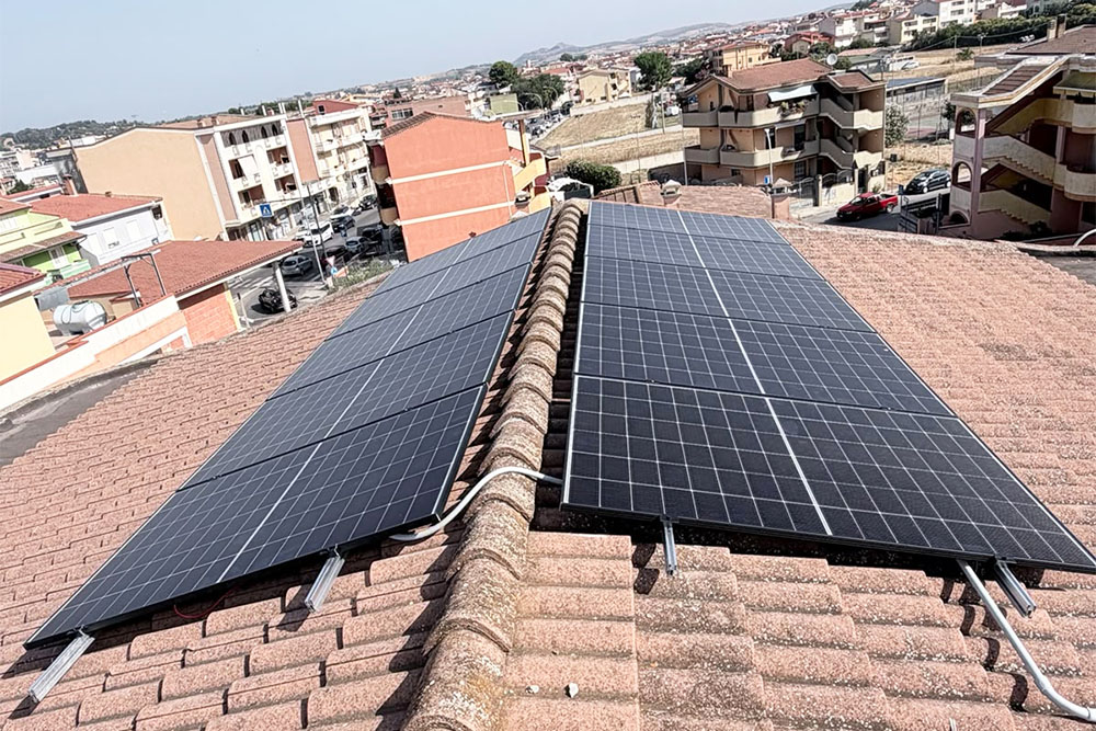 Impianto fotovoltaico hardware qualita sardegna